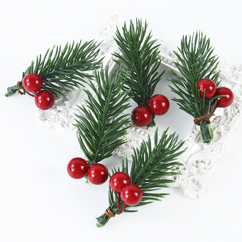 10 قطعة عيد الميلاد التوت الصن - مراجعة Christmas Wreath Fake وسعره